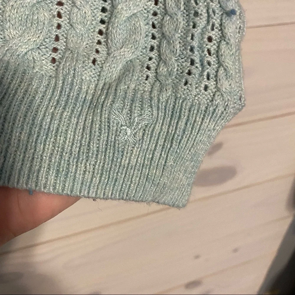 AMERICAN EAGLE mint long sleeve sweater